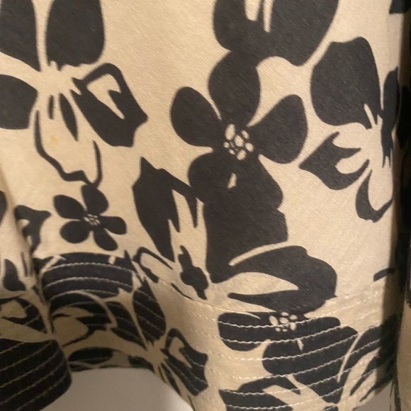 DKNY Jeans 100% Cotton Flower Print Skirt Size 6, Fully Lined, Side Zip - Picture 6 of 12